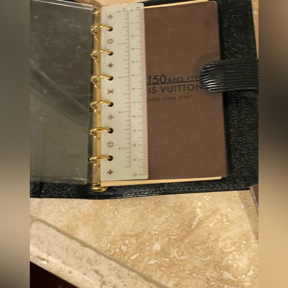 Louis Vuitton Black Epi Leather Travel Agenda EUC COA Full Set - Picture 11 of 15